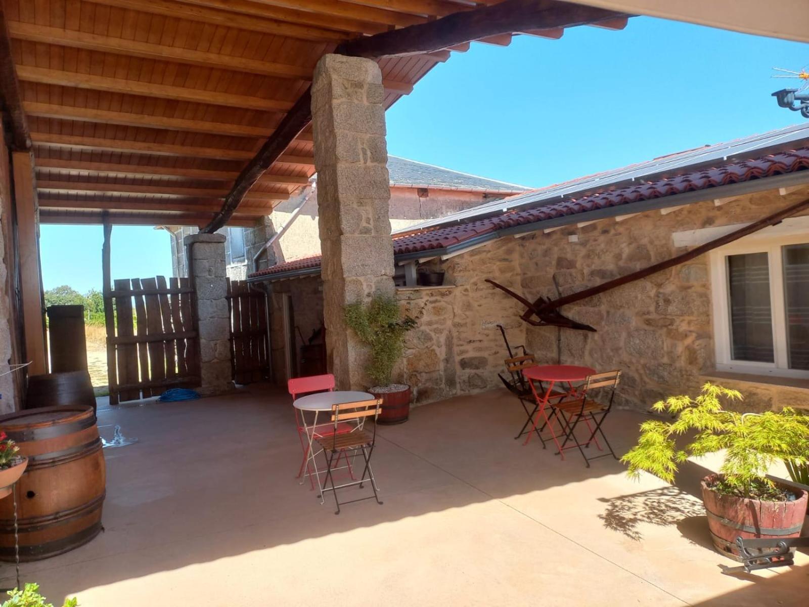 Pension O Corazon Da Ribeira Sacra La Teijeira エクステリア 写真