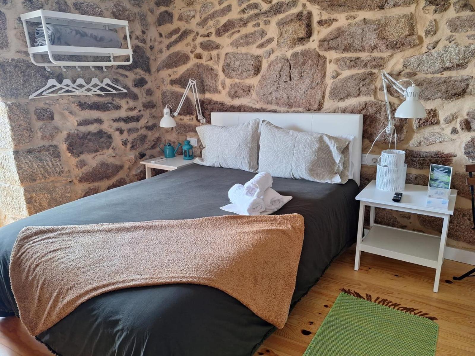 Pension O Corazon Da Ribeira Sacra La Teijeira エクステリア 写真