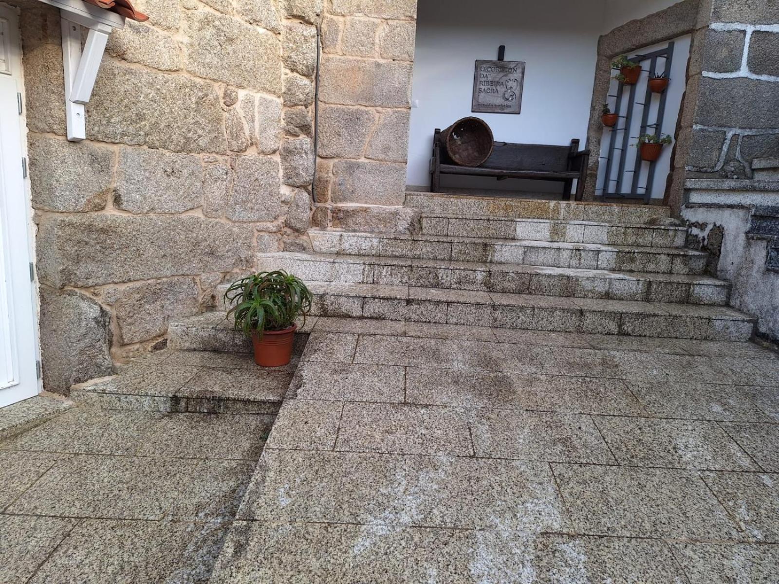 Pension O Corazon Da Ribeira Sacra La Teijeira エクステリア 写真